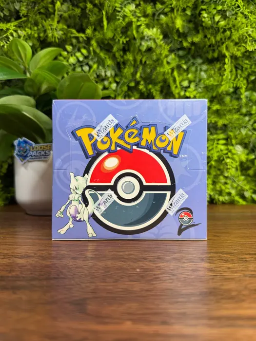 Versiegelte Base-Set-2-Booster-Box